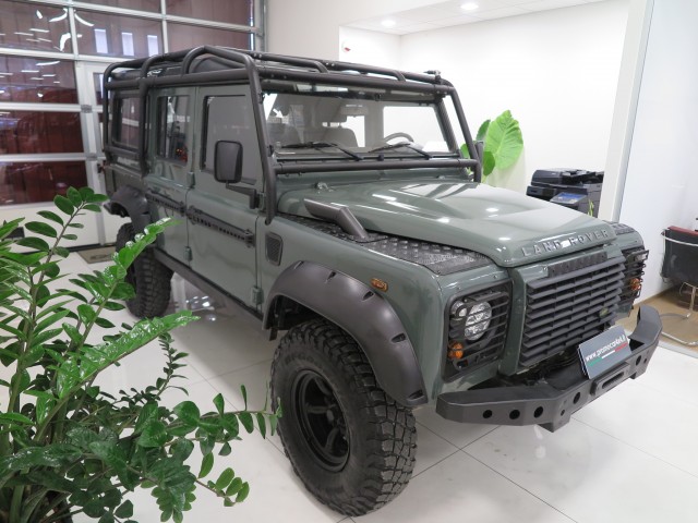 Land Rover Defender Defender 110 2.4 td