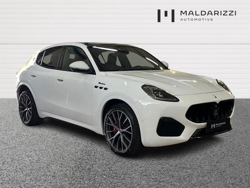 Maserati Grecale 2.0 mhev Modena 330cv auto